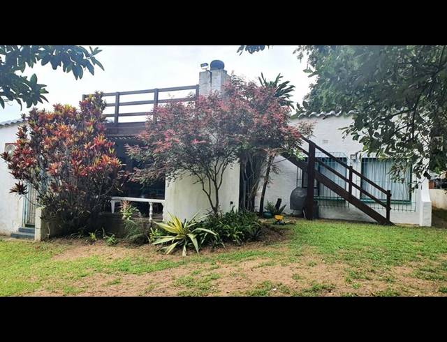 5 BEDROOM HOUSE FOR SALE IN GLENMORE BEACH